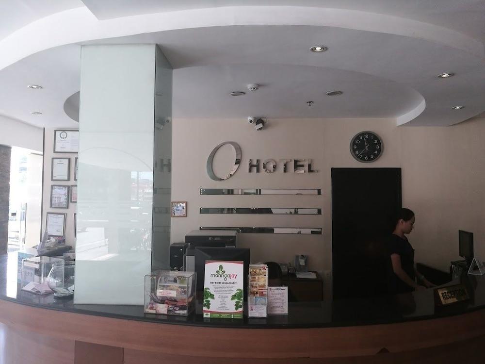 O Hotel Bacolod Exteriér fotografie